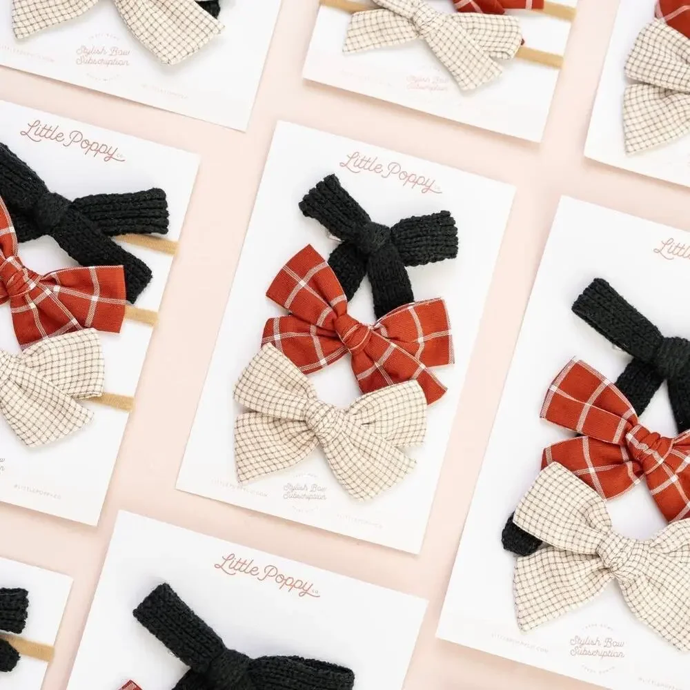NWT Little Poppy Co October Subscription Bow Set